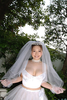 Ai Sayama As An Sexy Bride 01