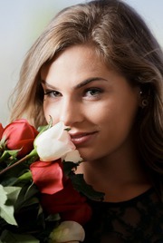 Beautiful Sidney Cole With Roses 01