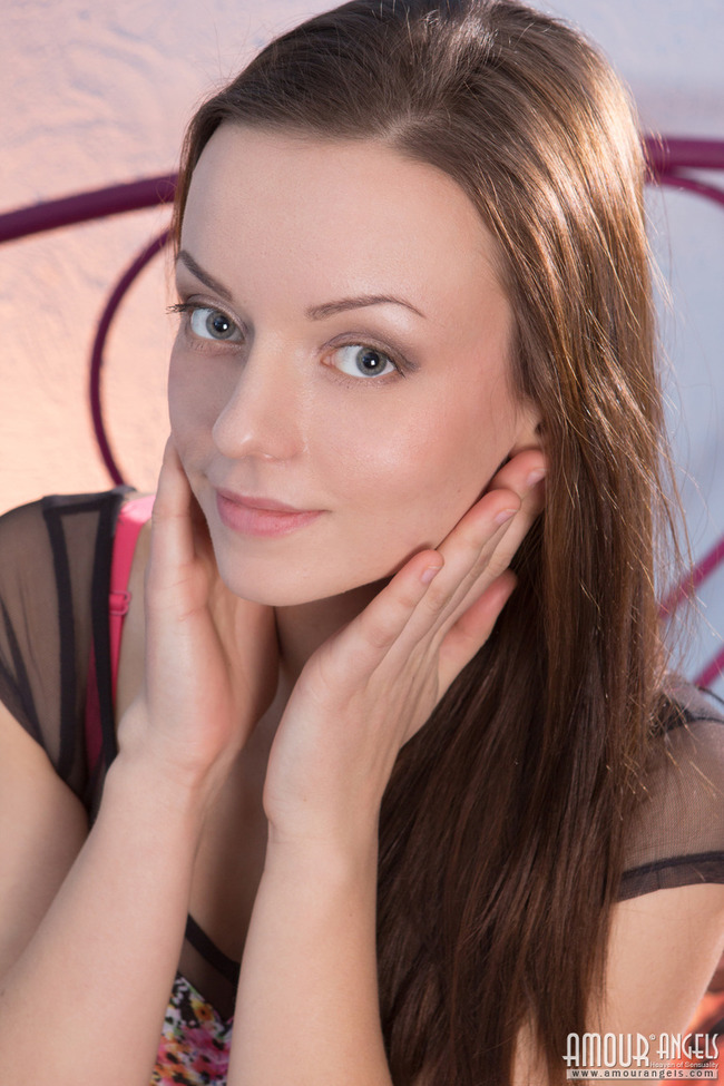 Taking off clothes (2/20)