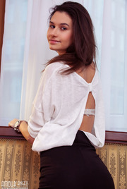 Lovely nude beauty 02