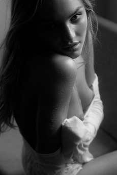 Candice Swanepoel Hot Celebrity Posing 12