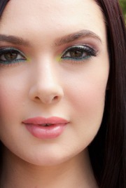 Round Assed Marley Brinx Spreading On The Terrace 00