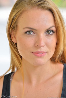 Cosima In That Girl Next Door 06