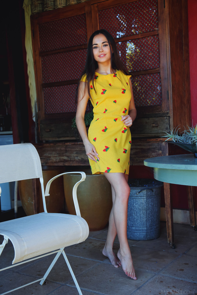 pretty Li Moon (5/21)