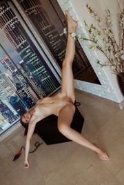 Emma Sweet Home Alone 13