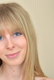 Blonde Teen Bianka Brill Sweet Pussy Pics Gallery 02