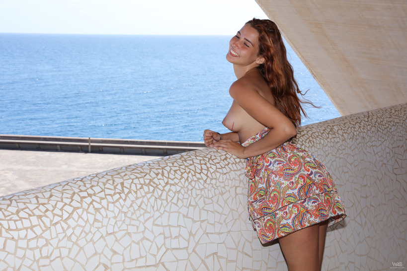 Agatha Vega Made A Quick Shooting In Public (20/21)
